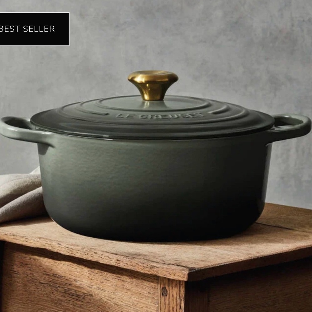 Le Creuset Thyme 5.5 qt Dutch Oven